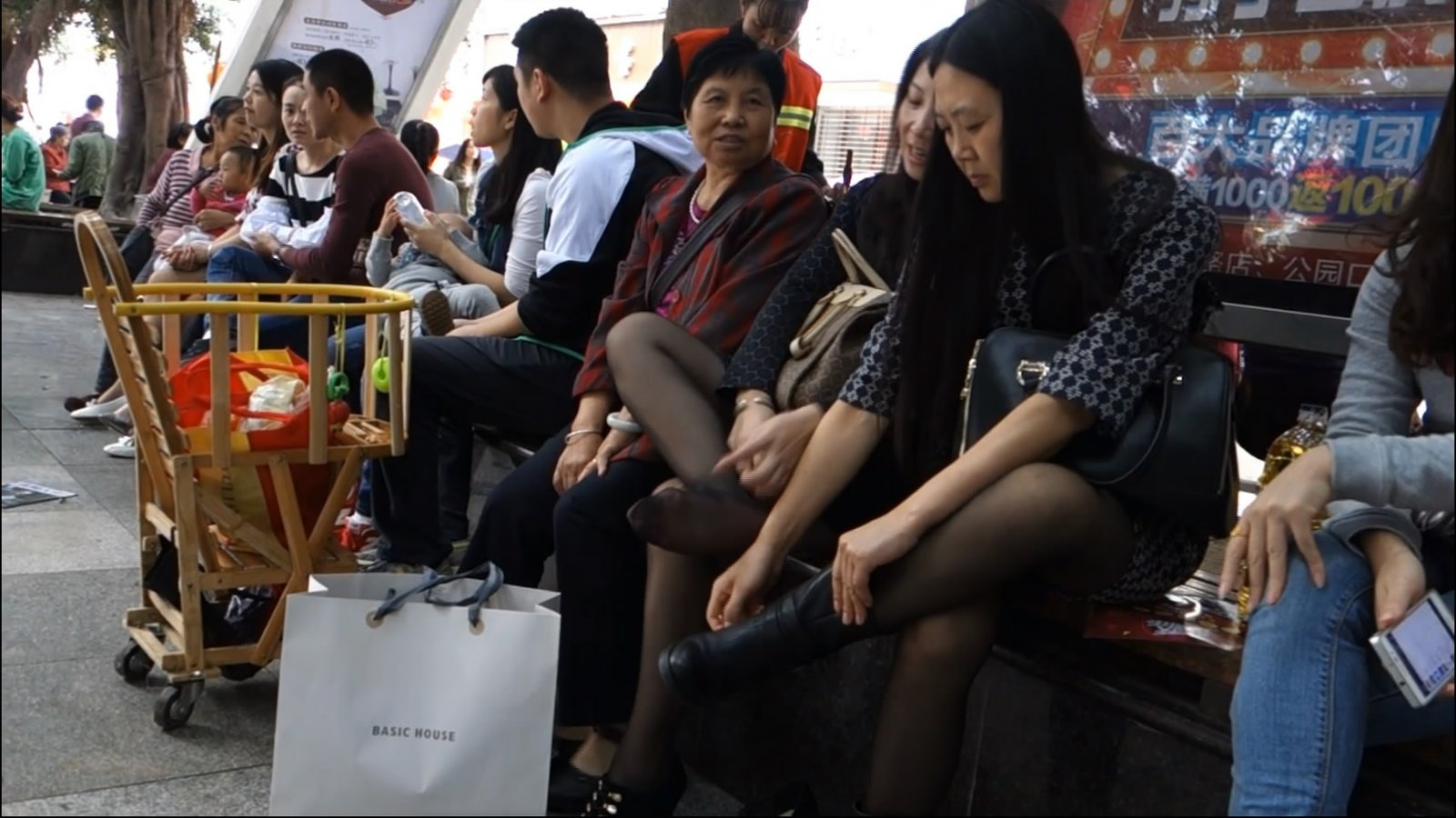 streetsnapfootm[00 01 04][20181202 112447 7]